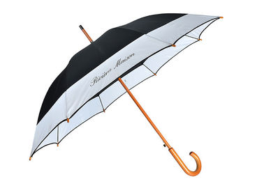 Logo promozionale degli ombrelli di golf dei materiali bianchi del tessuto di seta naturale che stampa la maniglia di legno di J