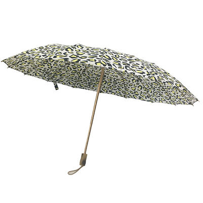 Un ombrello pieghevole aperto di 16 costole di pagina 3 del manuale di alluminio dorato della sezione